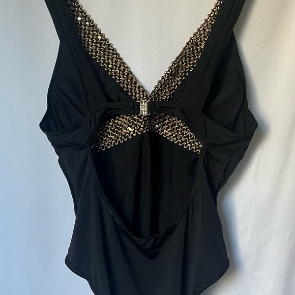 Sexy black one piece v-neck swimsuit with sequin and metallic detail size XL - Picture 7 of 12